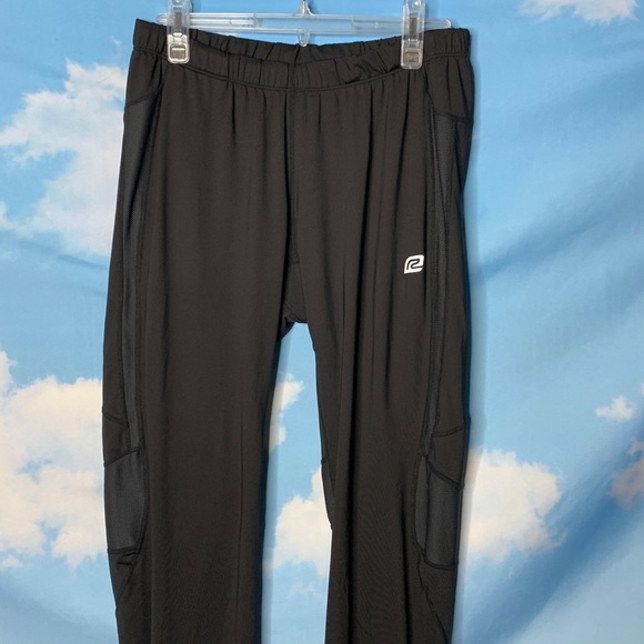 Roadrunner- Black Athletic Pants size Medium - Picture 2 of 10